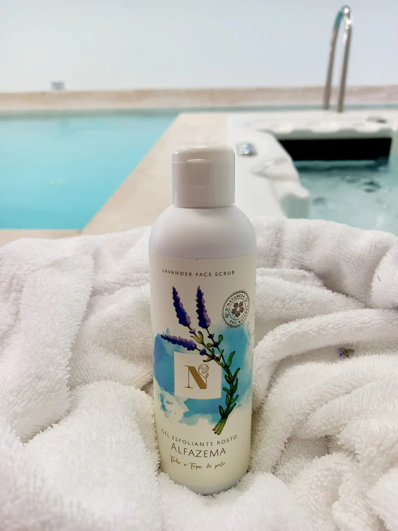GEL ESFOLIANTE DE ROSTO DE ALFAZEMA 200 ML