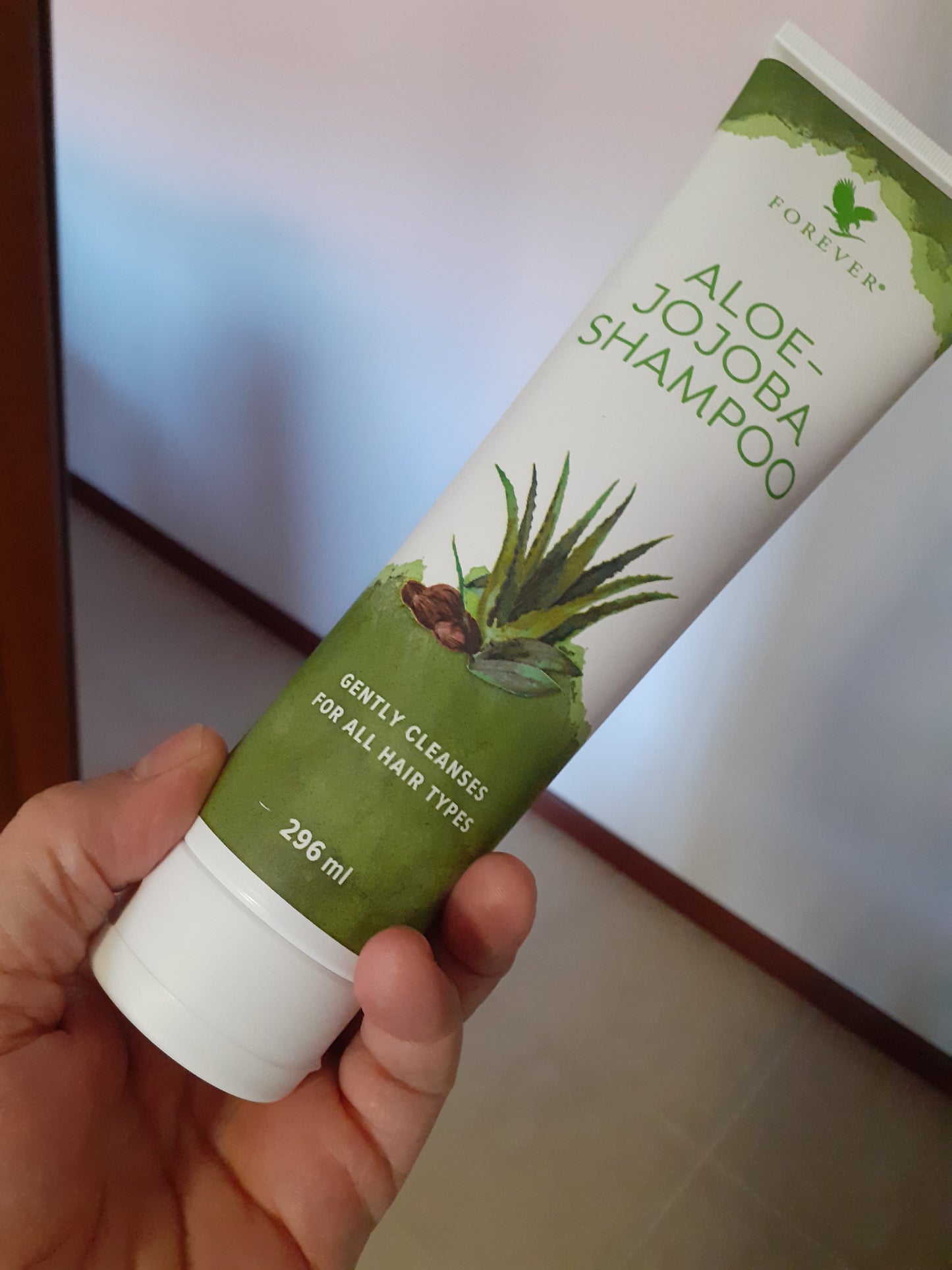 Forever Aloe Jojoba Shampoo