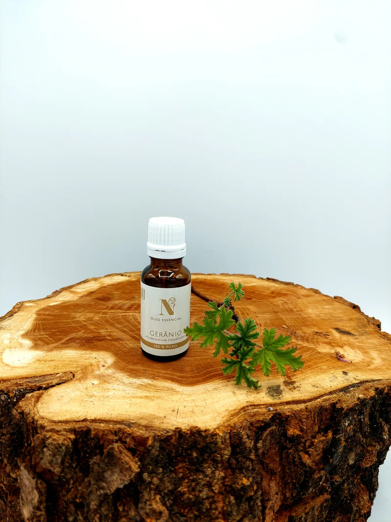ÓLEO ESSENCIAL DE GERÂNIO 100% PURO- PELARGONIUM GRAVEOLENS 20 ML