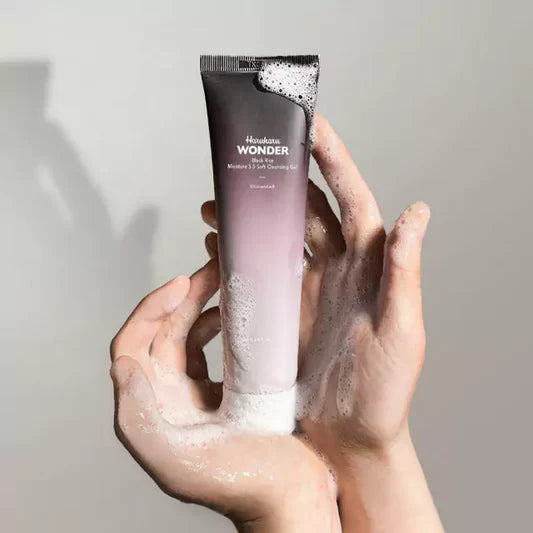 Haruharu Wonder Black Rice Moisture Gel de Limpeza